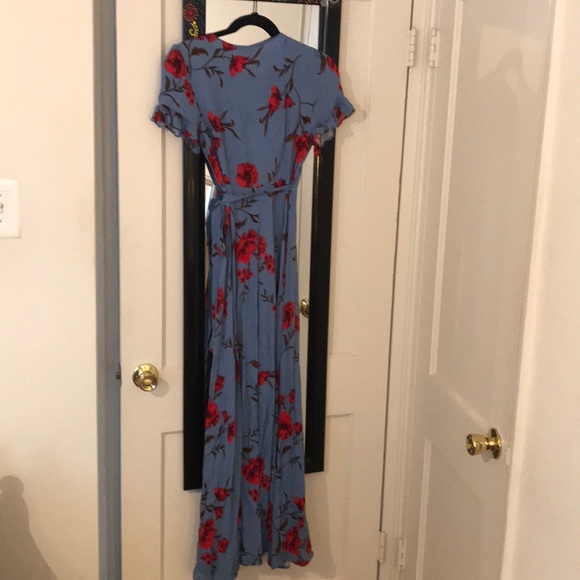 *Forever 21 blue and red flowered maxi - Picture 5 of 8